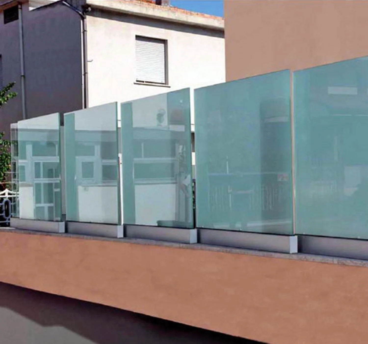 Reschini_glass-w