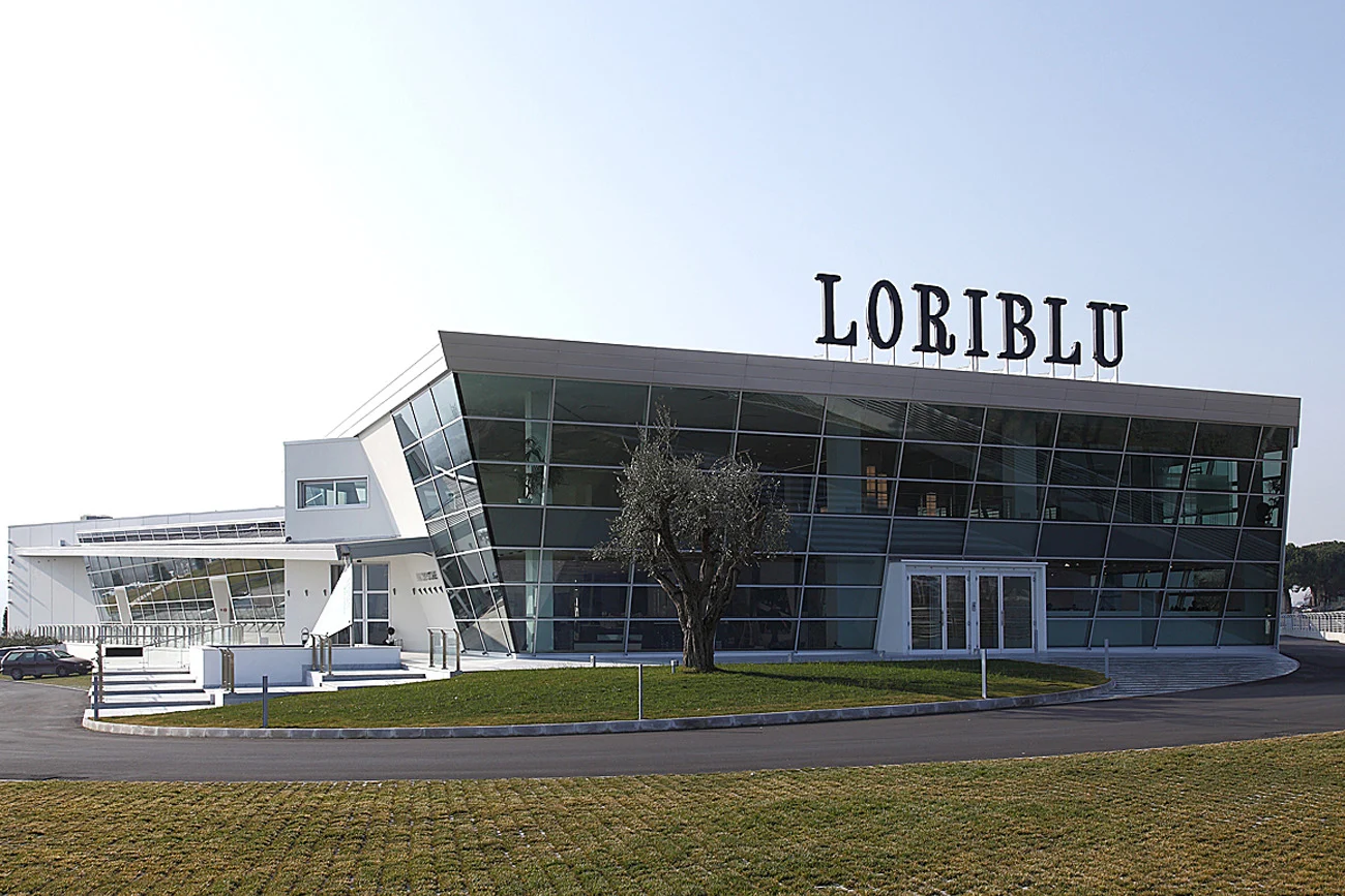 Loriblù -façade