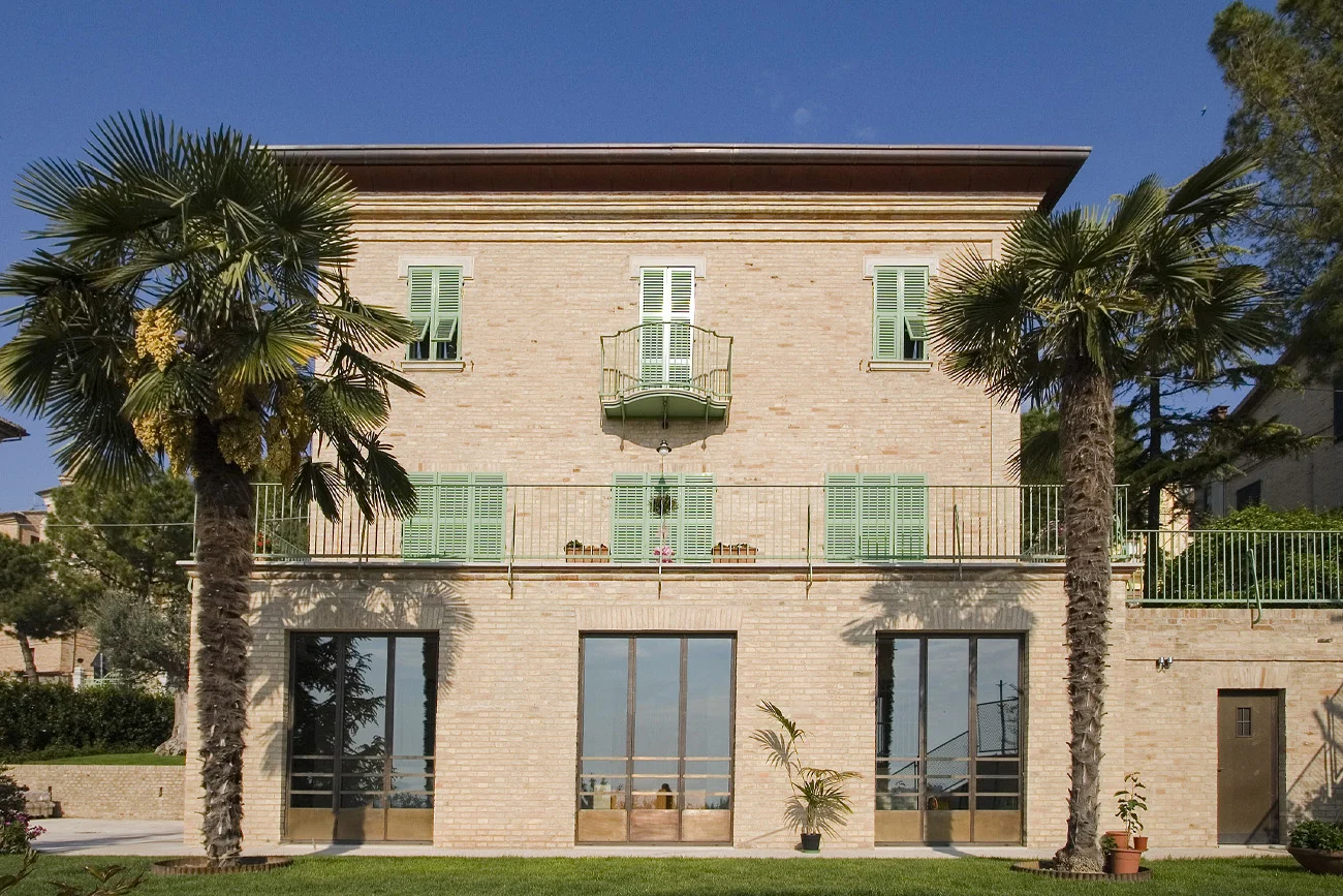 Reschini - façade